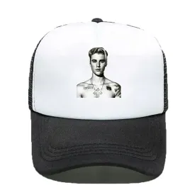 czapka-z-daszkiem-czarno-biala-justin-bieber