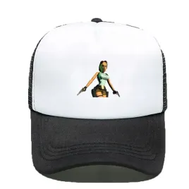 czapka-z-daszkiem-czarno-biala-tomb-raider