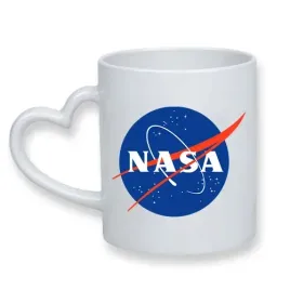 kubek-bialy-uchwyt-serce-nasa-01