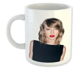 kubek-bialy-z-nadrukiem-taylor-swift