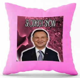 poduszka-rozowa-nadruk-pdm-politycy-12-prezent