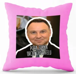 poduszka-rozowa-nadruk-pdm-politycy-69-prezent