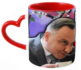 kubek-czerwone-serce-fp-pdm-politycy-62-prezent