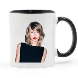 kubek-bialy-uchwyt-czarny-taylor-swift-01