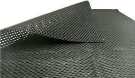 mata-antyposlizgowa-do-samochodu-ochronna-czarna