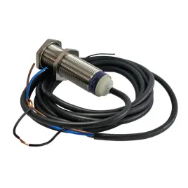 czujnik-xs618b1pal2-m18-8mm-1248v-dc-pnp-1z-3przewody