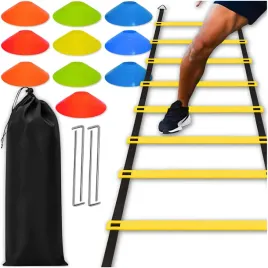 drabinka-treningowa-pilkarska-z-pacholkami-10-szt