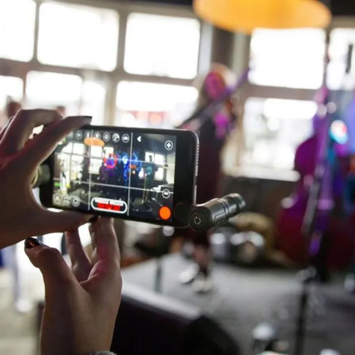 rode-videomic-me-mikrofon-do-smartfonow-stan-nowy