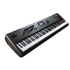 kurzweil-pc4-syntezator-workstation
