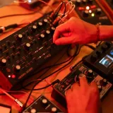 moog-labyrinth-analogowy-syntezator-stan-nowy-rodzaj-syntezator