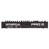 sequential-pro-3-syntezator-analogowy-outlet-model-pro-3