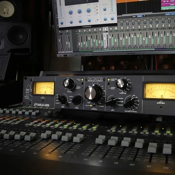 gainlab-dictator-graphite-dual-pentode-vari-u-compressor-lampowy-kompreso-model-dictator-graphite-dual-pentode-vari-m-compressor