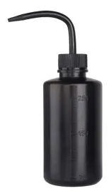 butelka-tryskawka-250ml-buteleczka-do-mycia-black