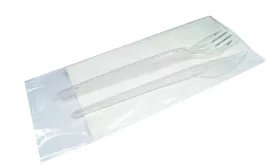 zestaw-konfekcja-sztucce-widelec-noz-serwetka-250s