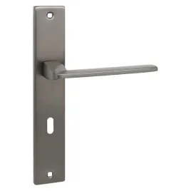 zambia-klamka-na-szyldzie-dlugim-na-klucz-kolor-grafitowy-aluminium