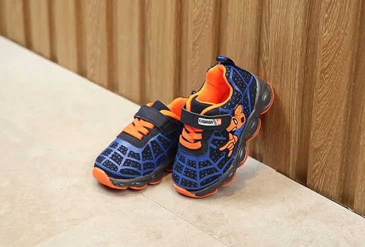 buty-spider-man-niebieskie-i051-kolor-wielokolorowy