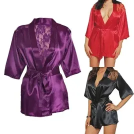 satynowy-sexy-szlafrok-bielizna-koronkowe-plecy