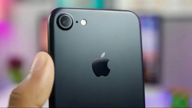 org-apple-iphone-7-32-gb-czarny-ladowarka-gratis-rodzaj-wyswietlacza-lcd-ips