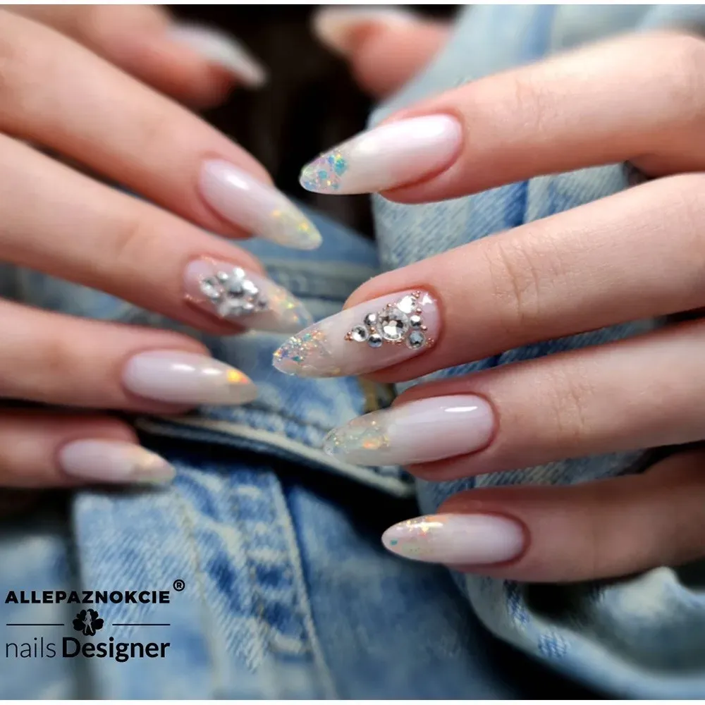 bling-bling-effect-pylek-do-paznokci-05-glitter-stan-nowy