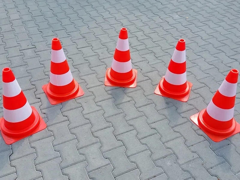 pacholek-drogowy-nieodblaskowy-75-cm