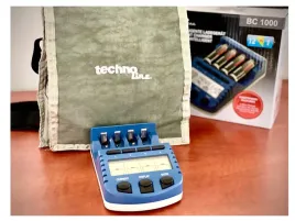 ladowarka-technoline-bc1000-akumulatorki-2700-mah