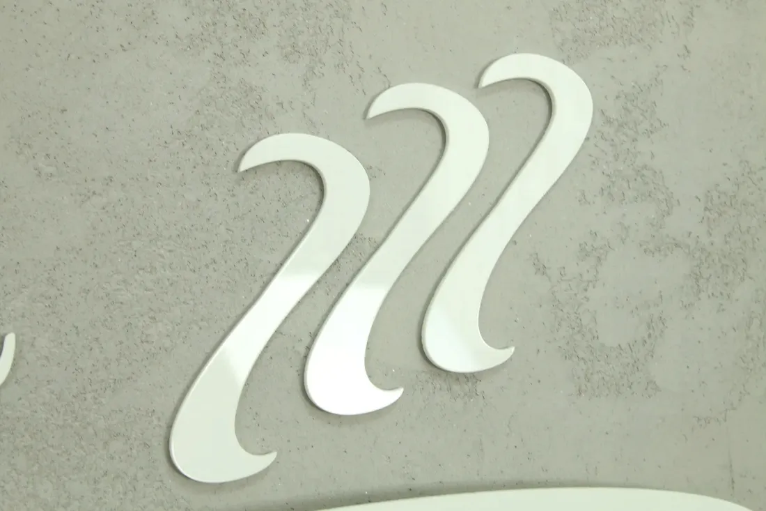 zegar-scienny-modernclock-filizanka-3d-biala-stan-nowy