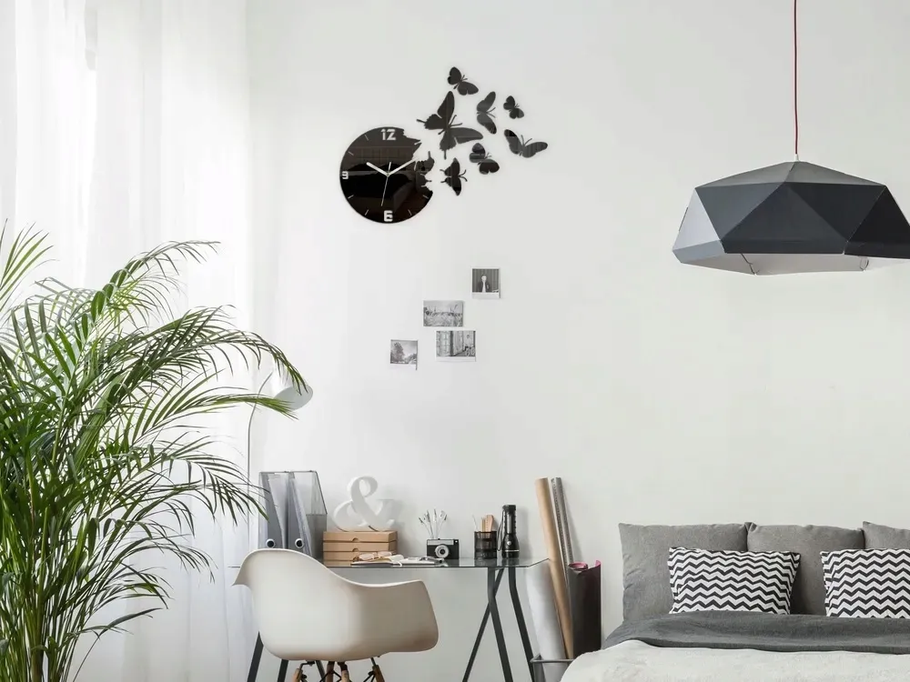 zegar-scienny-modernclock-motyle-czarne-diy