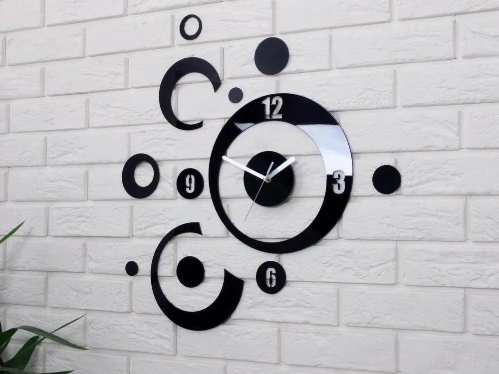 zegar-scienny-modernclock-planet-nowoczesny-cichy
