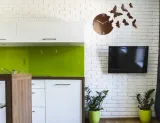 zegar-motyle-scienny-kolory-premium-piekny-styl-kolor-bezowy