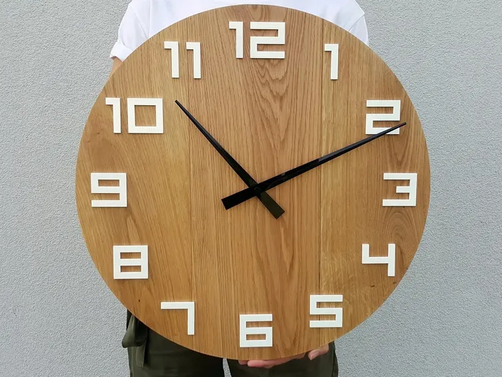 zegar-scienny-drewniany-dab-digit-49cm-rustykalny-marka-modernclock