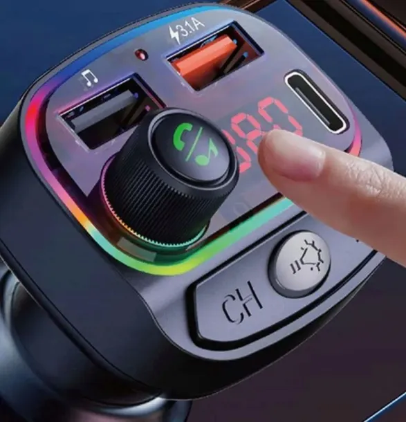 transmiter-fm-bluetooth-szybka-ladowarka-mp3-2xusb-stan-nowy-model-int-92