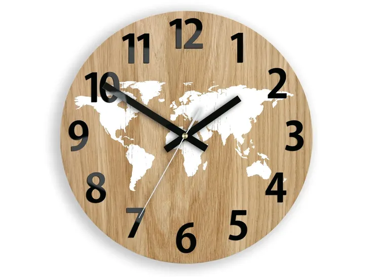 zegar-scienny-mapa-swiata-z-cyframi-biala-cicha-marka-modernclock