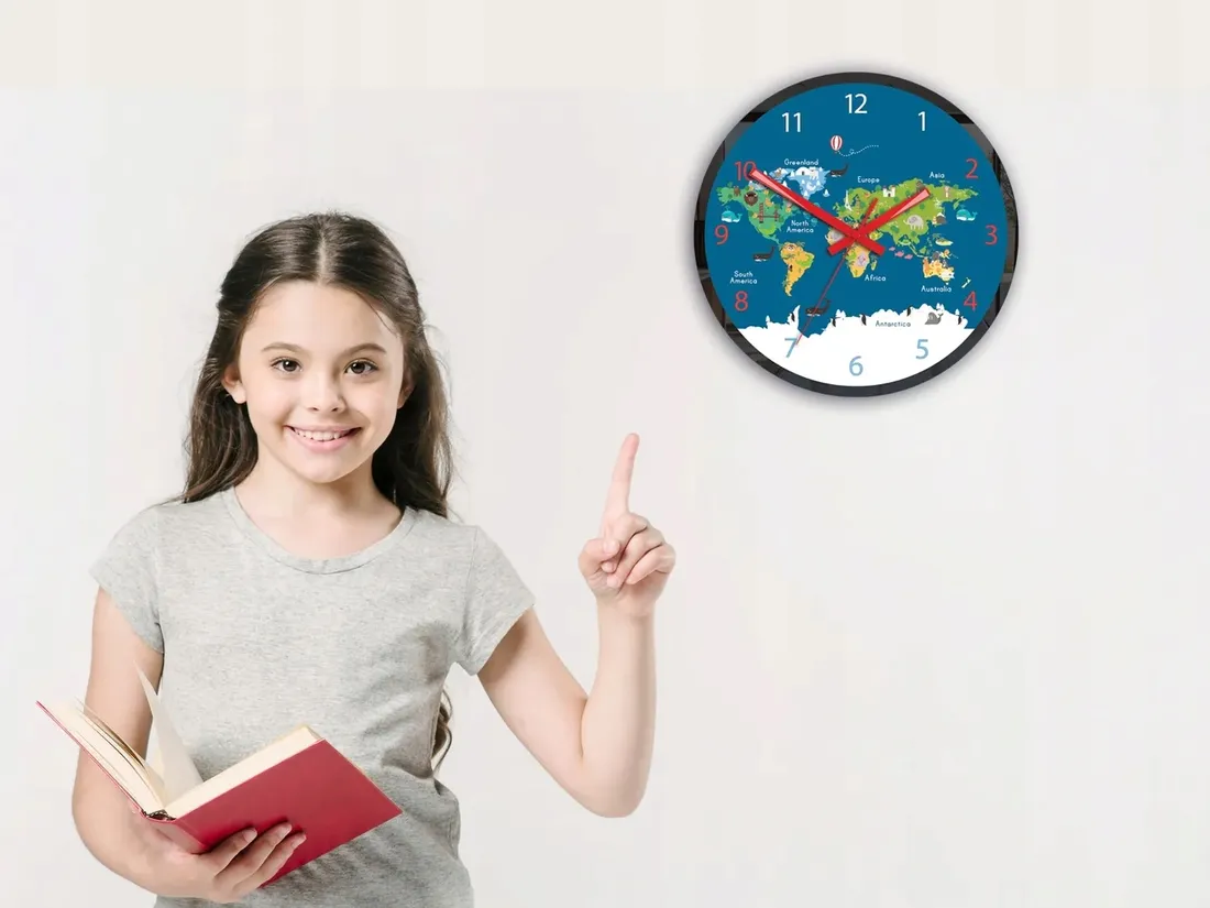 zegar-scienny-edukacyjny-mapa-swiata-dla-dziecka