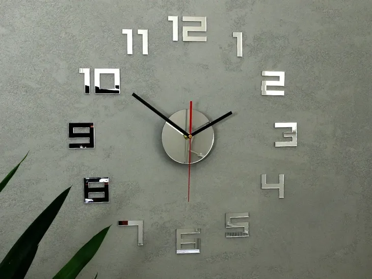 zegar-scienny-digi-23-kolory-cichy-mechanizm-marka-modernclock