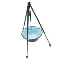 trojnog-do-kotla-na-gulasz-kociol-nogi-podstawa