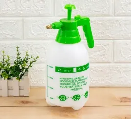 opryskiwacz-cisnieniowy-reczny-spryskiwacz-2l