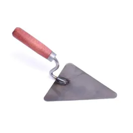 kielnia-trojkatna-trojkat-blacha-czarna-pl-160-mm