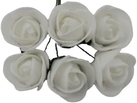 biale-roze-rozyczki-z-pianki-3cm-biel-peczek-6-szt