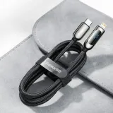 kabel-usb-typ-c-lightning-z-ekranem-2m-czarny-stan-nowy-konstrukcja-oplot