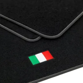 dywaniki-welurowe-logo-do-fiat-punto-evo-2005-2018-bezzapachowe-stopery