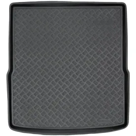 mata-bagaznika-wkladka-czarna-do-volkswagen-passat-b6-2005-2010-kombi