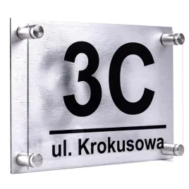 tabliczka-z-numerem-domu-or-adresowa-or-pleksa-i-aluminium-dystanse-i-kolki