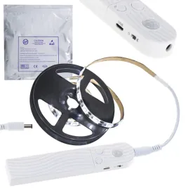 tasma-na-baterie-czujnik-ruchu-1m-zimny-bialy-led