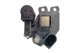regulator-napiecia-alternatora-val599302