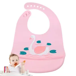 sliniak-silikonowy-sliniaczek-z-kieszonka-rozowy-z-labedziem-24-32-cm-roz