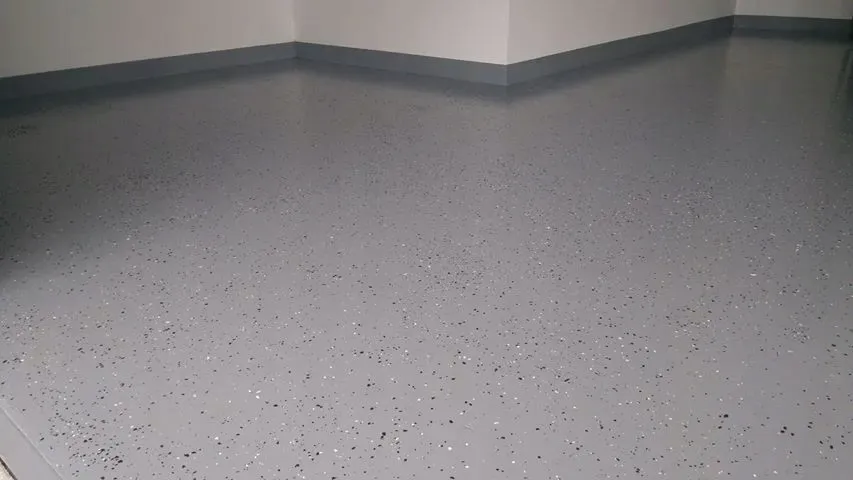 farba-okretowa-solid-clearcoat-500-1l-mat