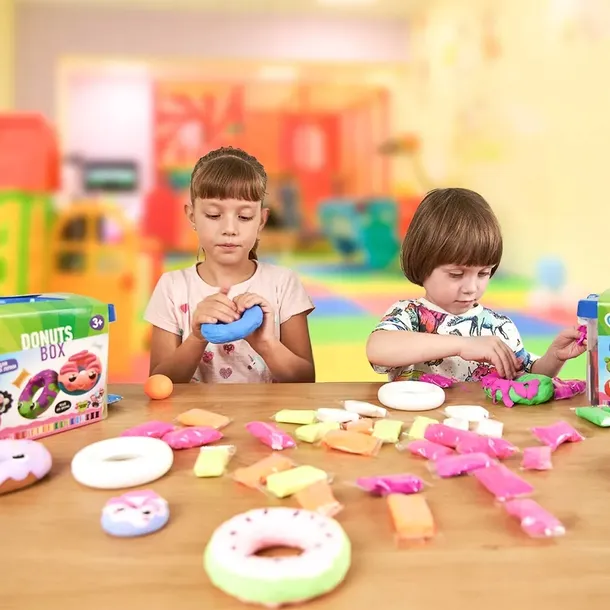 zestaw-ciastoliny-lovin-do-donuts-box-stan-nowy