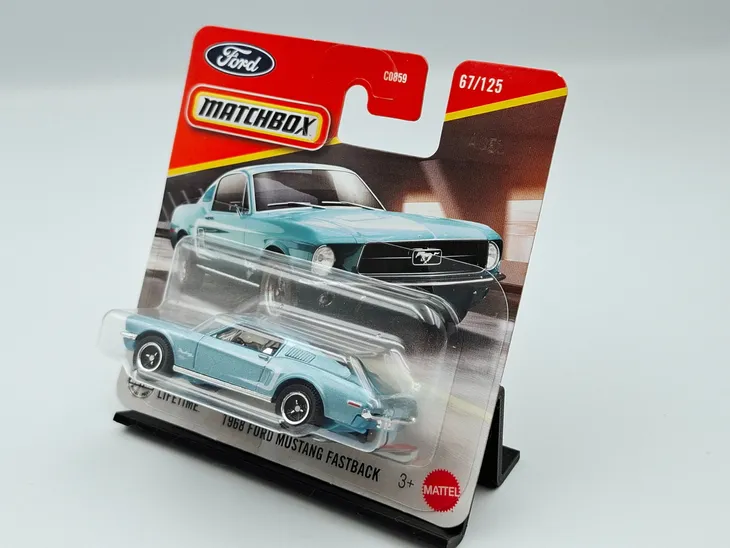 matchbox-1968-ford-mustang-fastback-marka-matchbox
