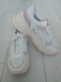 sneakersy-anna-field