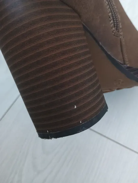 botki-anna-field-kolor-brazowy